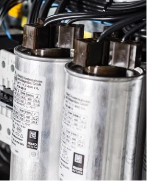 AC Power Cap. (3F)